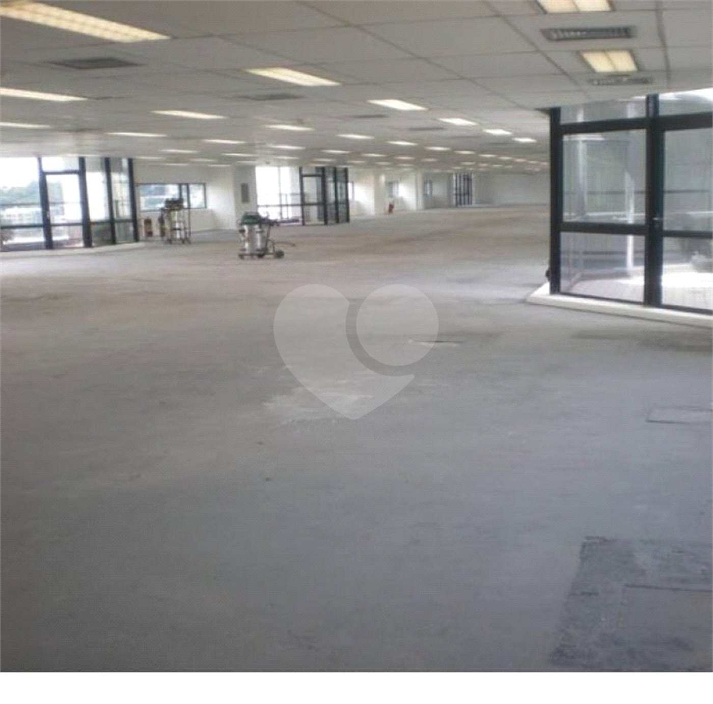 Sala para alugar em Vila Cordeiro, São Paulo, SP