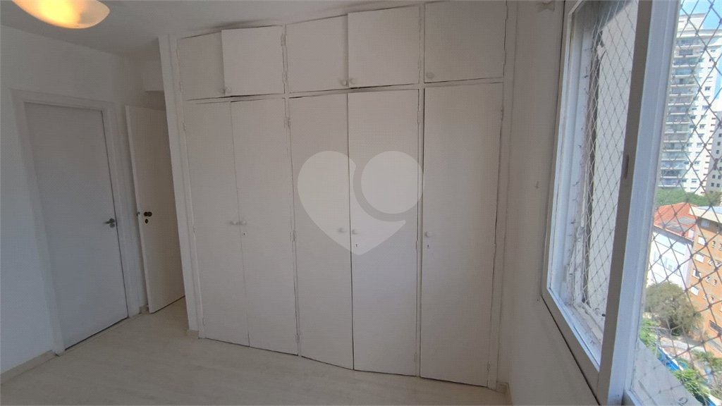 Apartamento à venda com 2 quartos, sendo 1 suíte, em Perdizes, São Paulo, SP