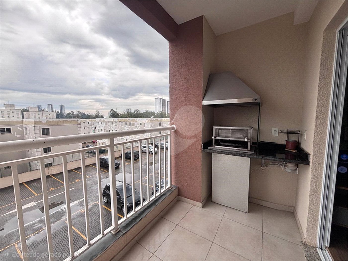 Apartamento à venda com 2 quartos, sendo 1 suíte, em Aparecidinha, Sorocaba, SP