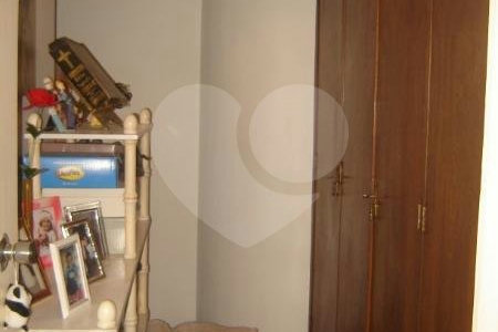 Apartamento à venda com 4 quartos, sendo 1 suíte, em Aclimação, São Paulo, SP