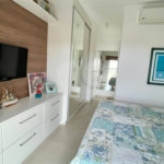 Apartamento à venda com 3 quartos, sendo 1 suíte,  em Jardim Belmar, Guarujá, SP