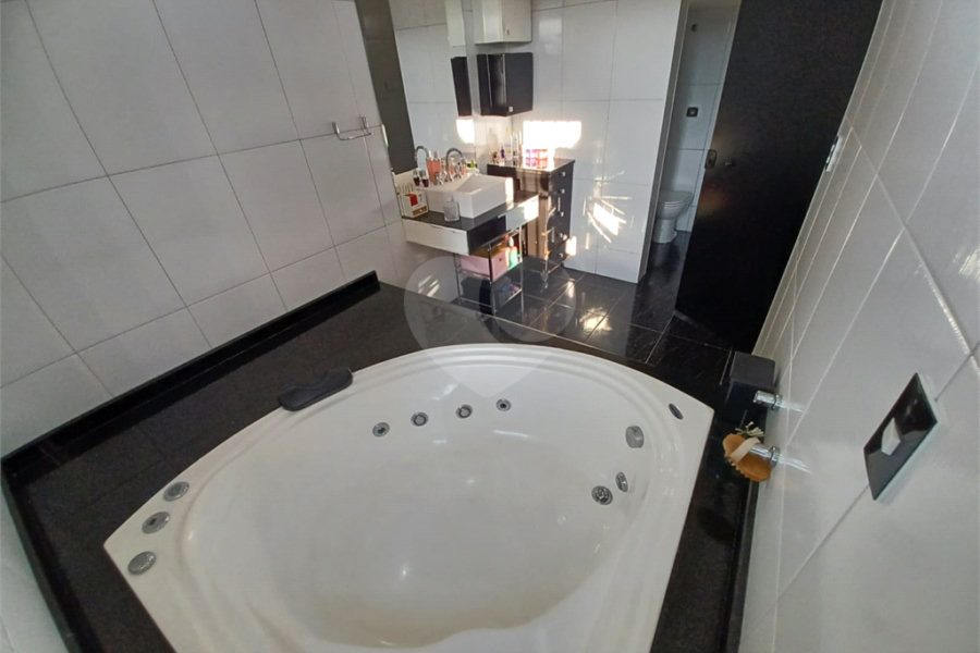 Apartamento à venda ou para alugar com 2 quartos, sendo 1 suíte, em Tremembé, São Paulo, SP