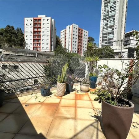 Sobrado à venda com 4 quartos, sendo 2 suítes, em Vila Ipojuca, São Paulo, SP