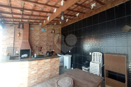 Casa à venda com 2 quartos em Cambuí, Itapetininga, SP
