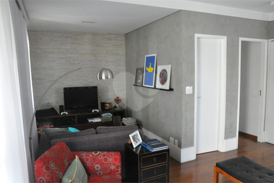 Apartamento à venda com 4 quartos, sendo 1 suíte, em Vila Guilherme, São Paulo, SP