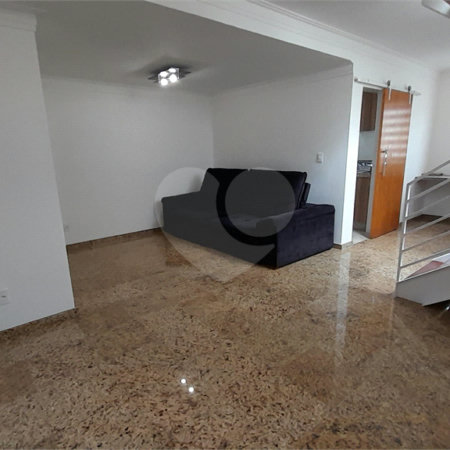 Casa à venda com 3 quartos, sendo 1 suíte, no condomínio Residencial Jardins, São Bernardo do Campo - SP