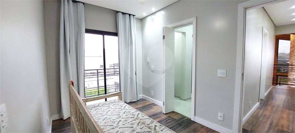 Casa para alugar com 5 quartos, sendo 1 suíte, no condomínio Figueira Garden, Atibaia - SP