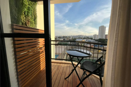 Apartamento à venda com 3 quartos, sendo 1 suíte, em Vila Hamburguesa, São Paulo, SP