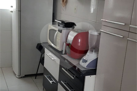Apartamento à venda com 2 quartos em Vila Lavínia, Mogi das Cruzes, SP
