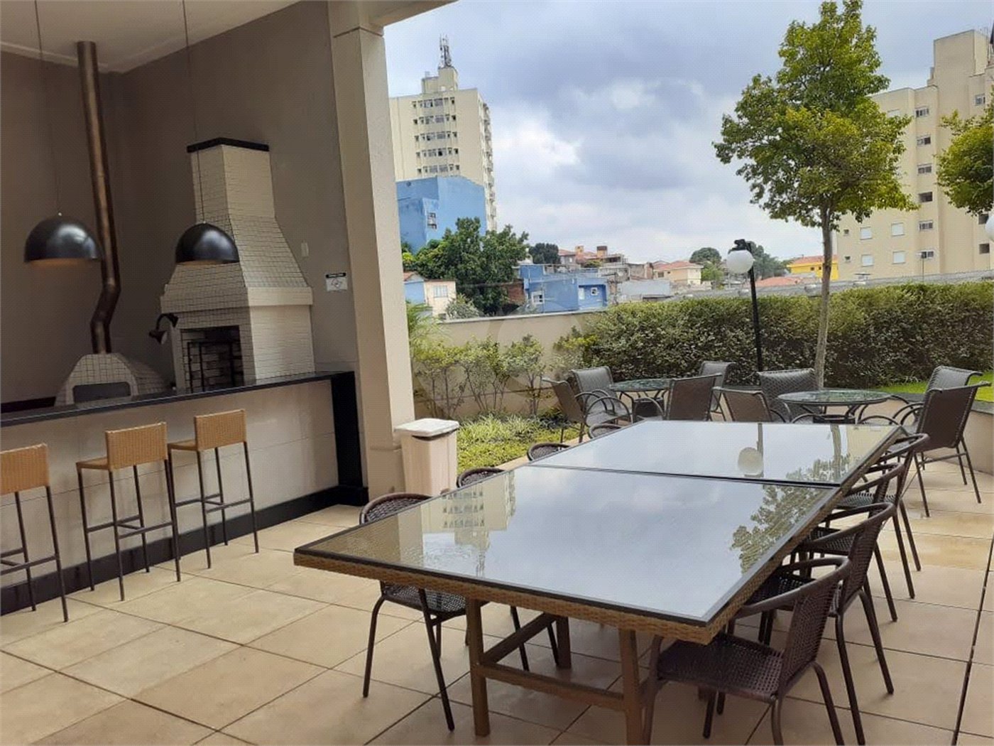 Apartamento à venda com 3 quartos, sendo 1 suíte,  em Vila Leonor, São Paulo, SP