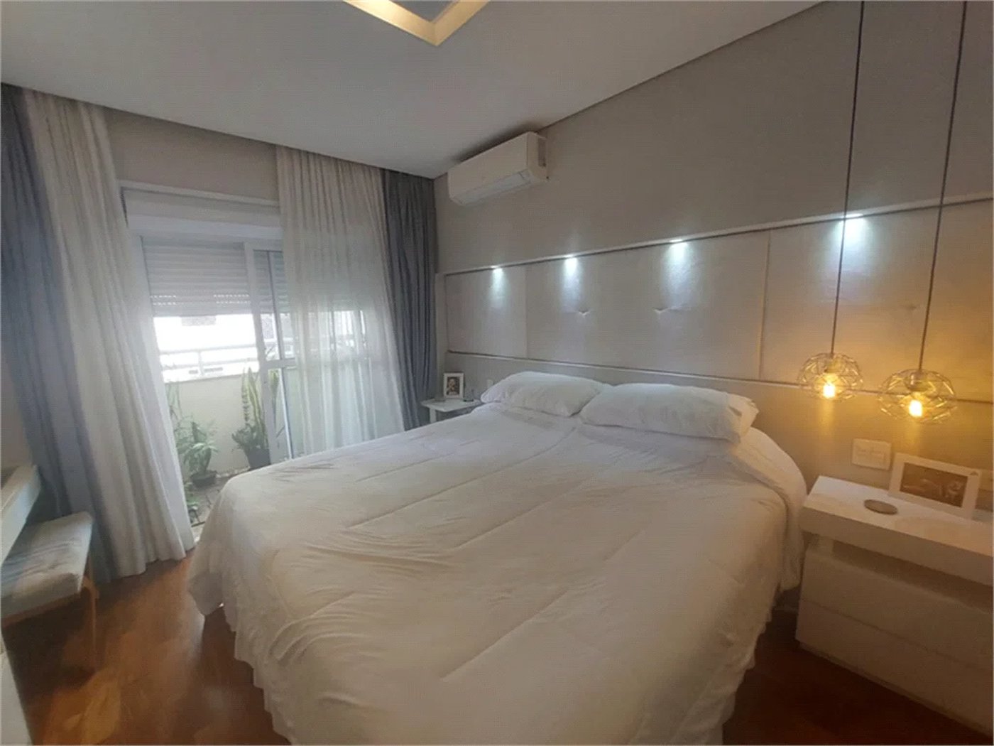 Apartamento à venda com 4 quartos, sendo 2 suítes,  em Vila Suzana, São Paulo, SP