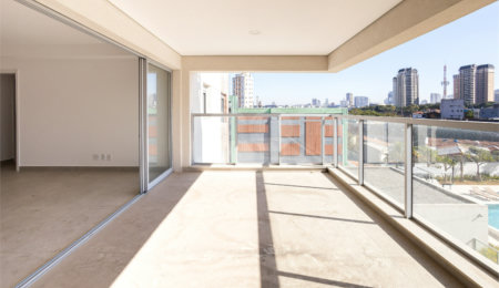 Apartamento à venda com 3 quartos, sendo 1 suíte,  em Vila Sofia, São Paulo, SP