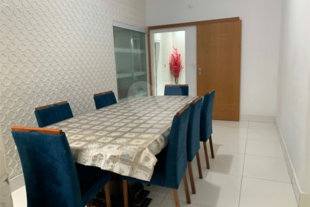 Casa Térrea à venda com 4 quartos, sendo 2 suítes, em Planalto Paulista, São Paulo, SP