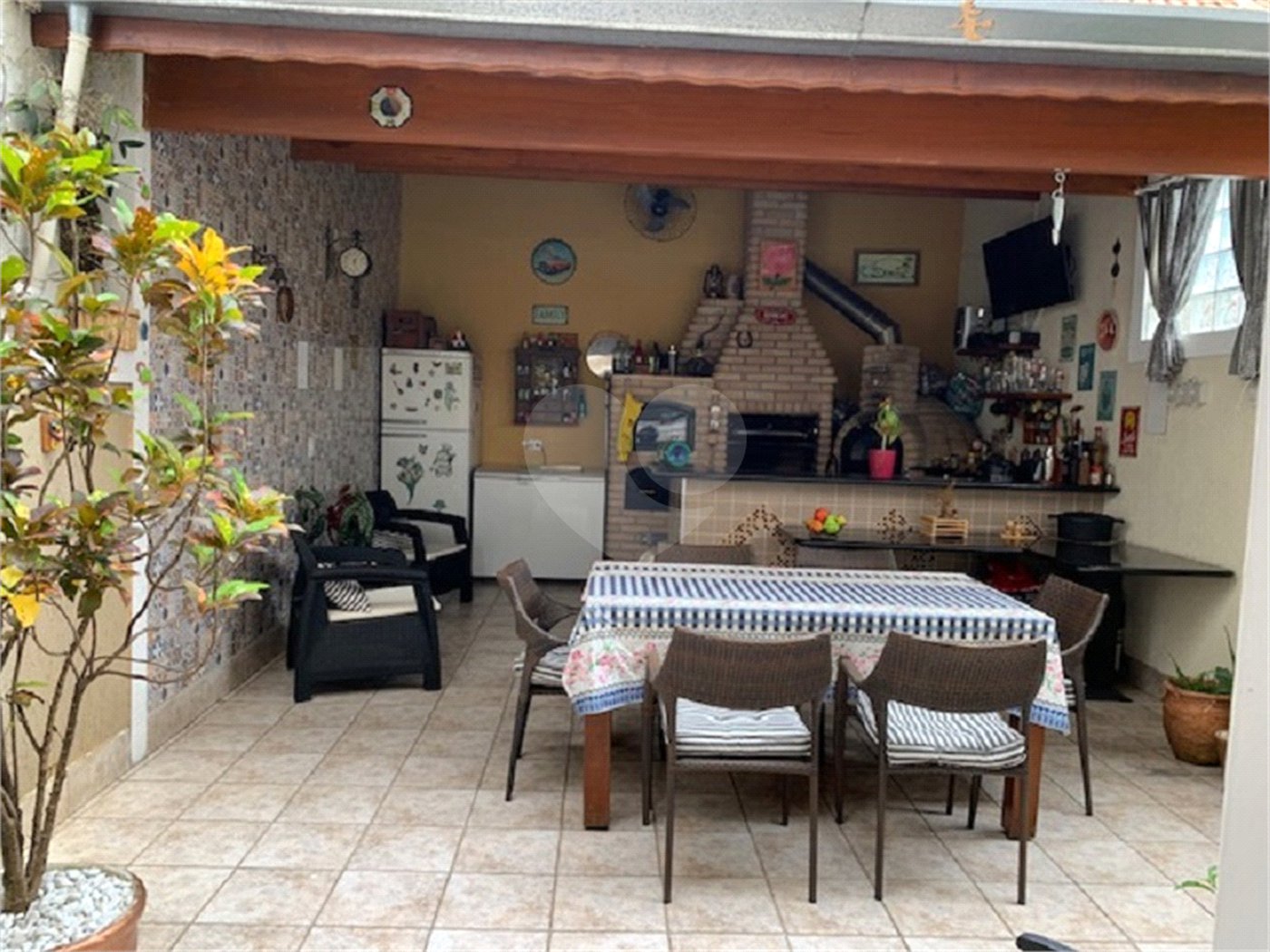 Sobrado à venda com 3 quartos, sendo 1 suíte, em Tremembé, São Paulo, SP