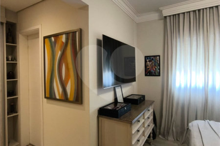 Apartamento à venda com 3 quartos, sendo 1 suíte, no Centro, São Bernardo do Campo, SP