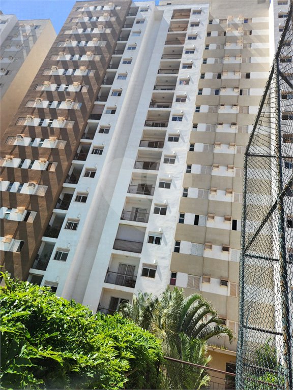 Apartamento à venda com 3 quartos, sendo 1 suíte, em Jardim dos Manacás, Araraquara, SP