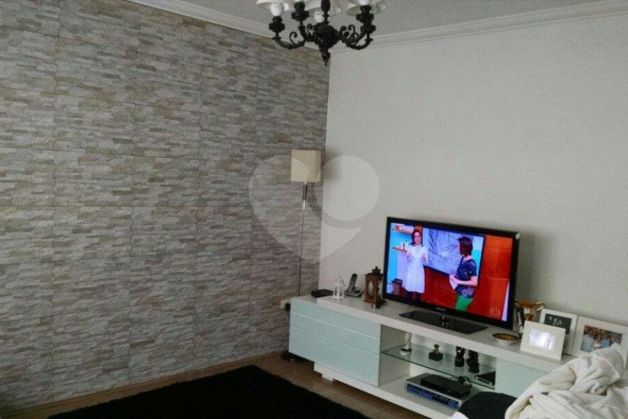 Casa de Vila à venda com 3 quartos, sendo 1 suíte, em Vila Aurora (zona Norte), São Paulo, SP
