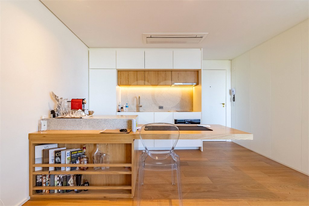 Apartamento à venda ou para alugar com 1 quarto em Vila Olímpia, São Paulo, SP