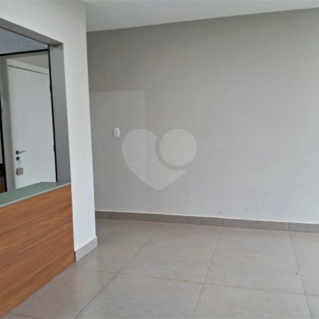 Apartamento à venda com 3 quartos, sendo 1 suíte, em Jardim Vera Cruz, Sorocaba, SP