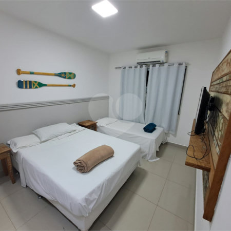 Terreno em condomínio à venda com 5 quartos, sendo 4 suítes, em Caravelas, Armação dos Búzios, RJ