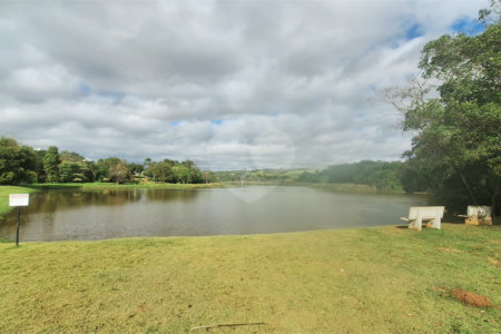 Terreno à venda no condomínio Helena Maria, Sorocaba - SP