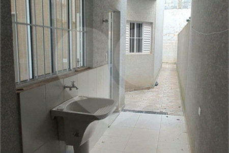 Casa à venda com 2 quartos em Jardim Imperial, Atibaia, SP
