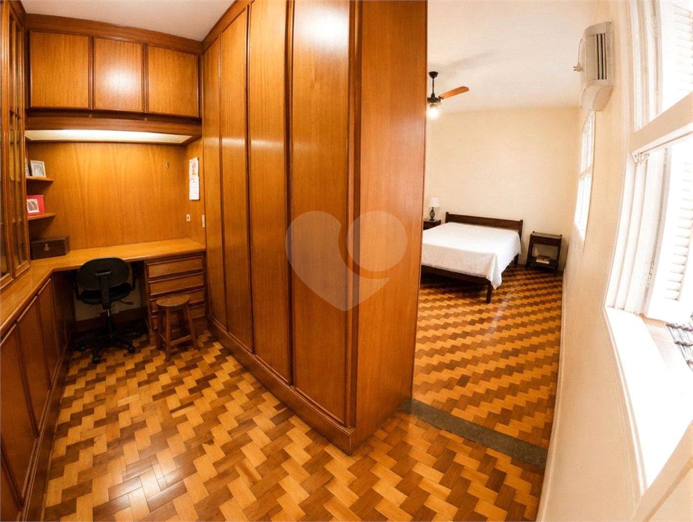 Sobrado à venda com 3 quartos, sendo 1 suíte, em Brooklin, São Paulo, SP