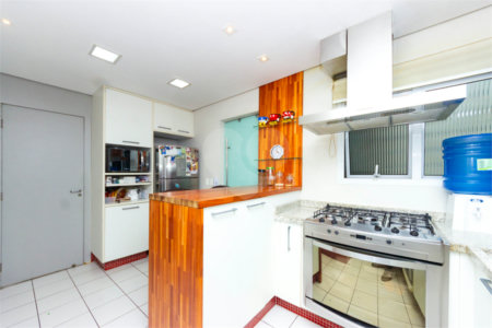Apartamento à venda com 2 quartos, sendo 1 suíte, em Chácara Santo Antônio (zona Sul), São Paulo, SP