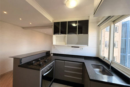 Apartamento à venda com 2 quartos em Sítio Pinheirinho, São Paulo, SP