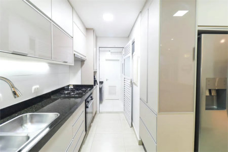 Casa à venda com 4 suítes no condomínio Residencial Cantareira, São Paulo - SP