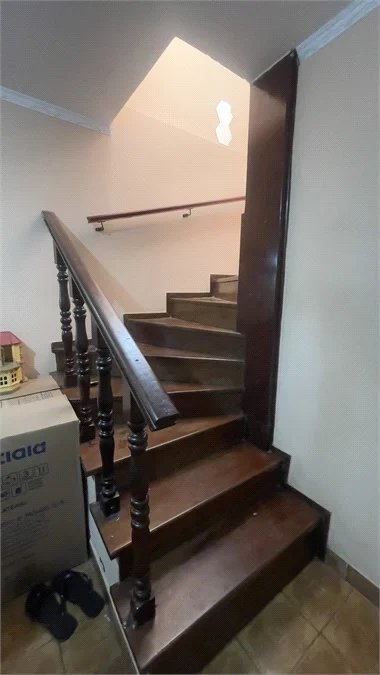 Sobrado à venda com 3 suítes em Jardim Ester Yolanda, São Paulo, SP