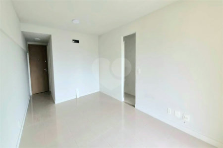 Apartamento à venda com 3 quartos, sendo 1 suíte, em Tijuca, Rio de Janeiro, RJ