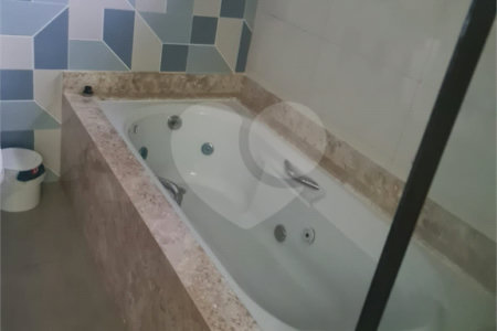 Terreno à venda com 4 suítes no condomínio Granja Anita, Mogi das Cruzes - SP