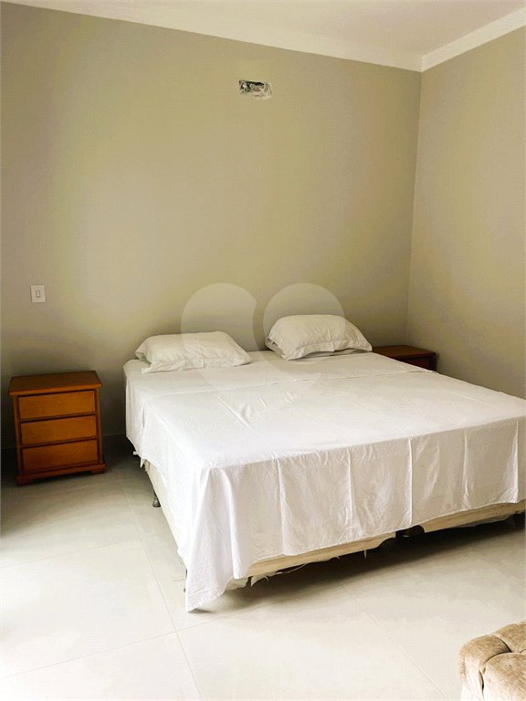 Casa à venda com 3 suítes no condomínio Residencial Le France, Sorocaba - SP