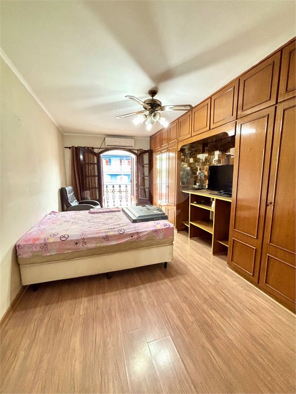 Sobrado à venda com 3 quartos, sendo 1 suíte, em Parada Inglesa, São Paulo, SP