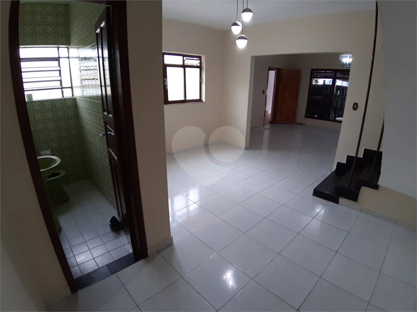 Casa à venda com 3 quartos, sendo 1 suíte,  em Vila Gomes, São Paulo, SP