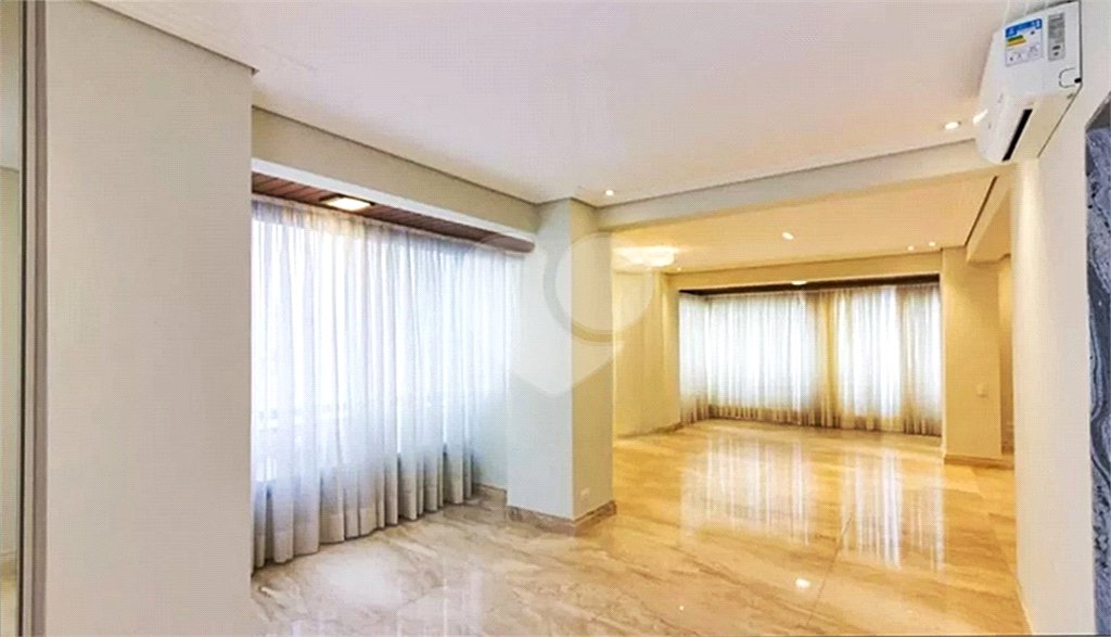 Apartamento à venda com 4 quartos, sendo 3 suítes, em Santana, São Paulo, SP