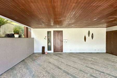 Casa à venda com 4 quartos, sendo 2 suítes,  no condomínio São Paulo Ii, Cotia - SP
