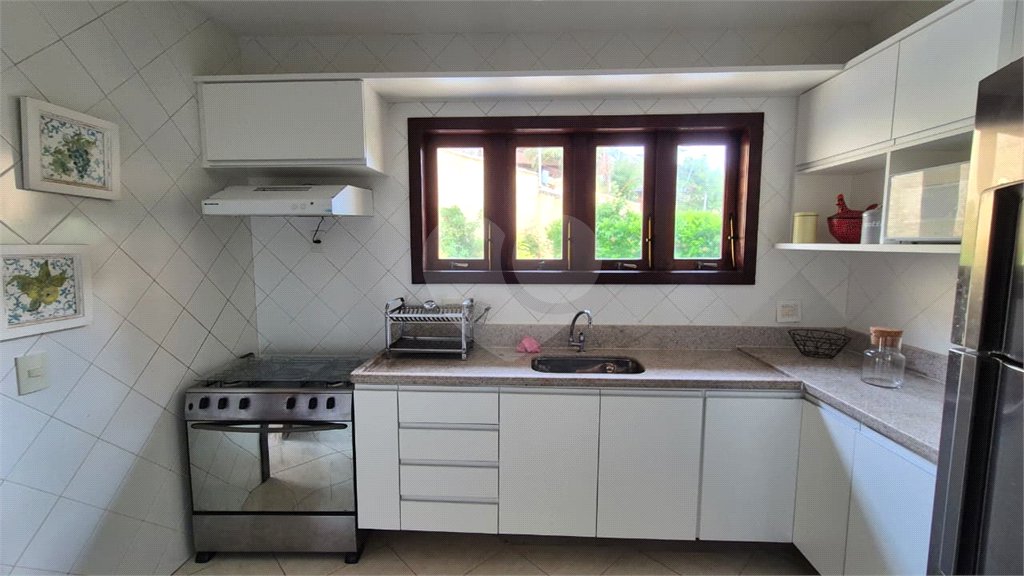 Casa à venda com 5 quartos, sendo 4 suítes,  em Geribá, Armação dos Búzios, RJ