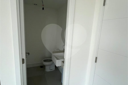 Apartamento à venda com 3 suítes em Butantã, São Paulo, SP
