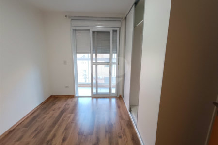 Apartamento à venda com 3 quartos, sendo 1 suíte, no Centro, São Roque, SP