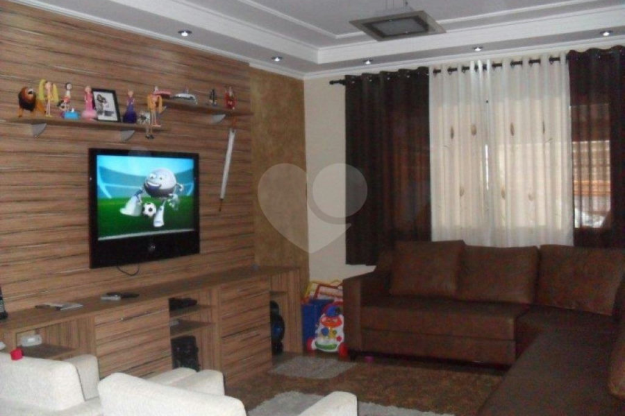 Casa à venda com 3 quartos, sendo 1 suíte, em Jardim Brasil (zona Norte), São Paulo, SP