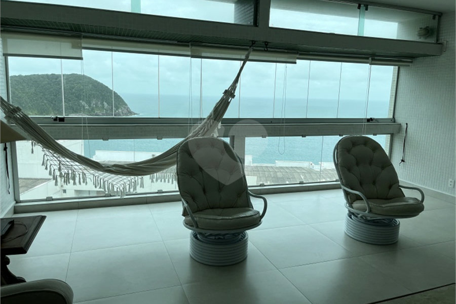 Apartamento à venda ou para alugar com 3 quartos, sendo 1 suíte, em Enseada, Guarujá, SP