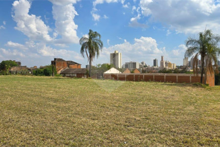 Terreno à venda em Vila Xavier (vila Xavier), Araraquara, SP