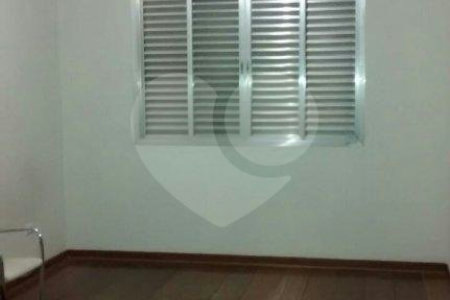 Sobrado à venda com 3 suítes em Vila Gustavo, São Paulo, SP