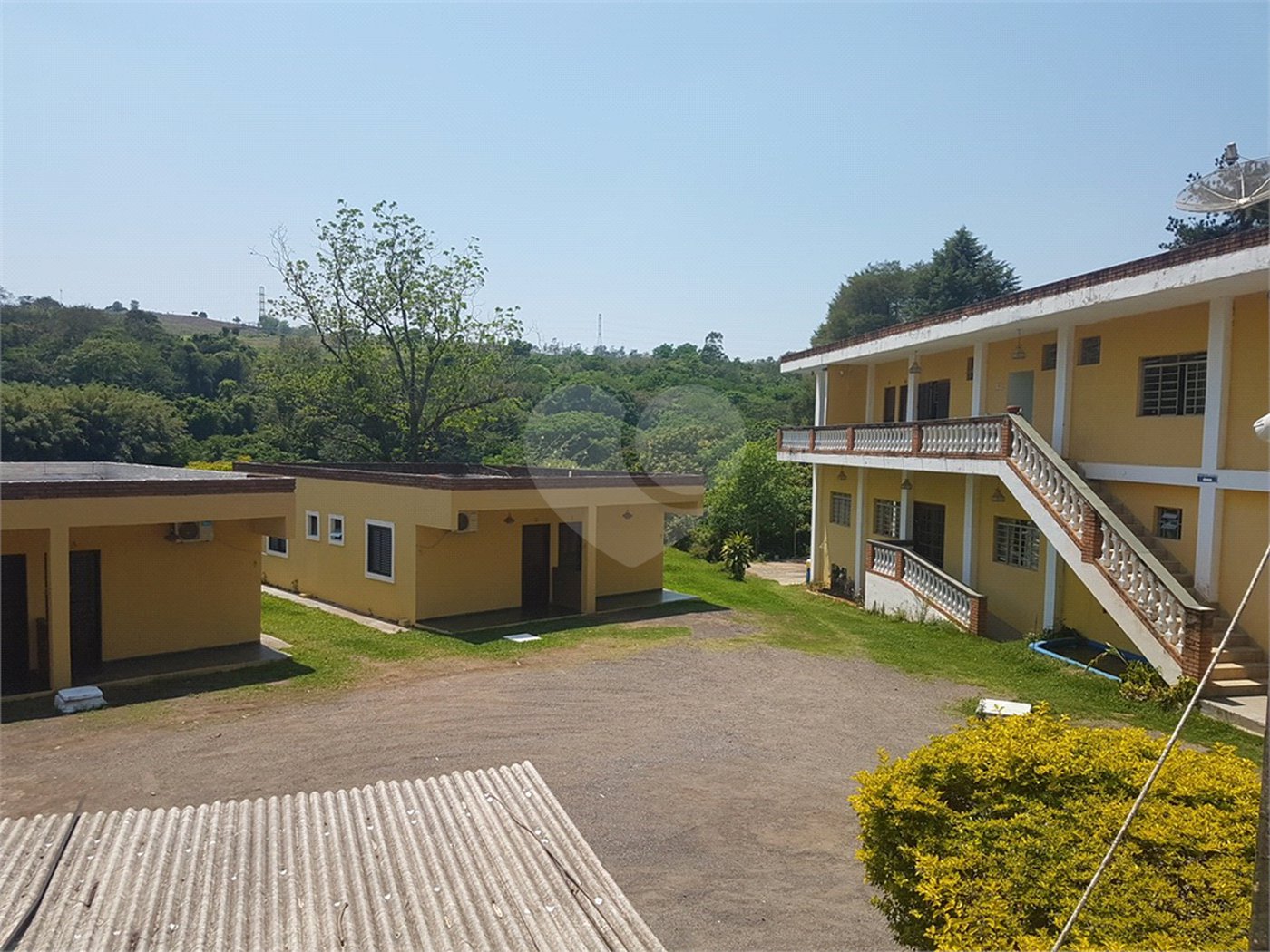 Hotel à venda com 14 quartos, sendo 13 suítes, em Rainha, Louveira, SP