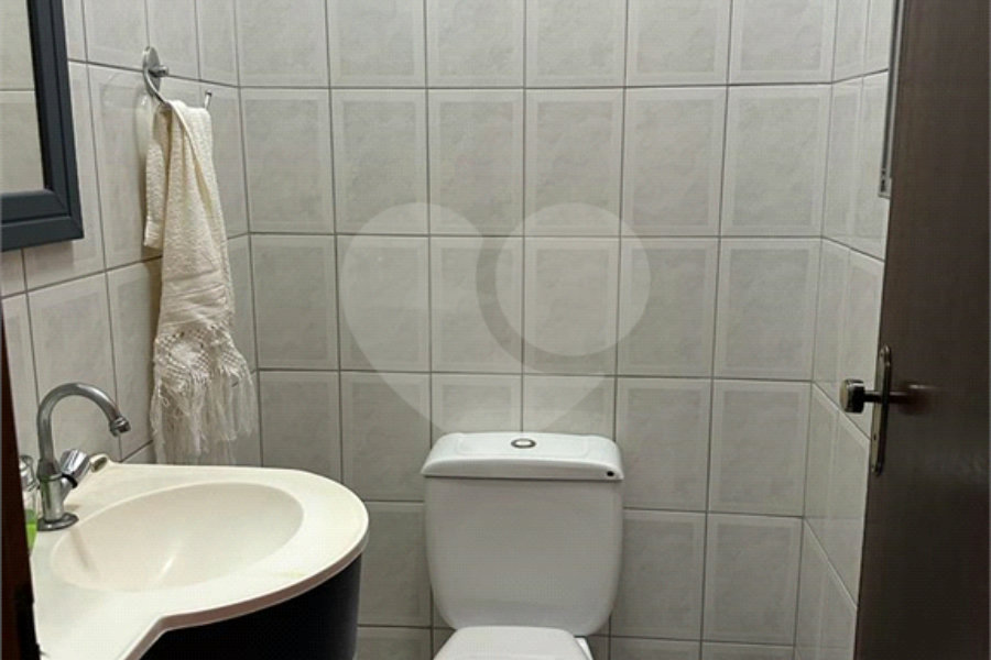 Sobrado à venda com 3 quartos, sendo 1 suíte, em Vila Nova Mazzei, São Paulo, SP
