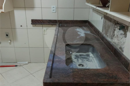 Apartamento à venda com 2 quartos em Jardim Íris, São Paulo, SP