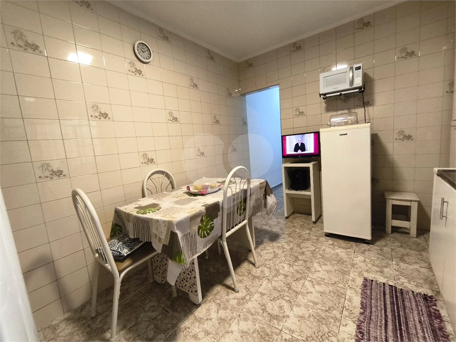 Sobrado à venda com 3 quartos no Brasilândia, São Paulo, SP