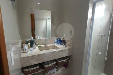 Sobrado à venda com 3 quartos, sendo 1 suíte, em Campo Grande, São Paulo, SP